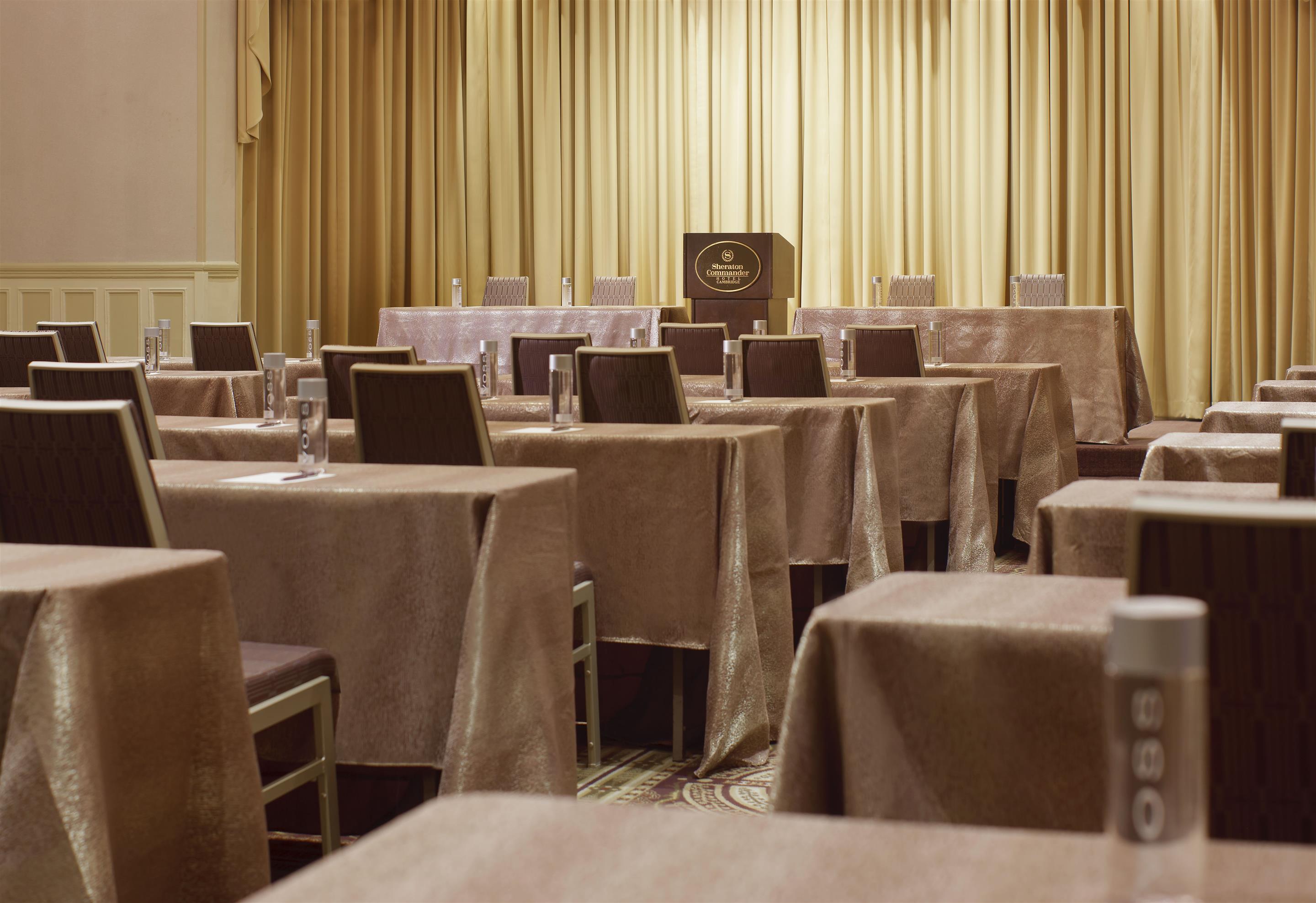 Sheraton Commander Hotel Cambridge Buitenkant foto