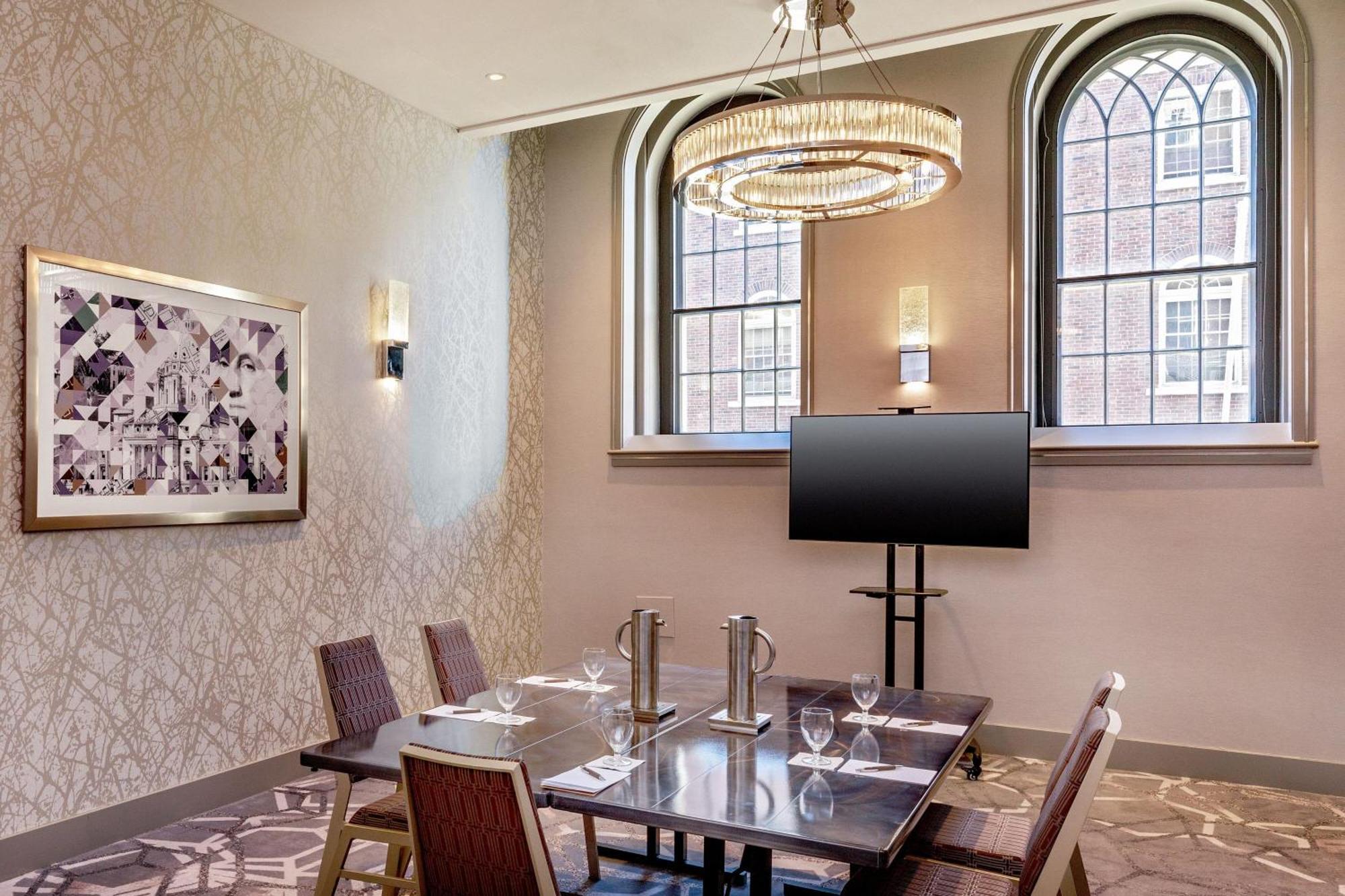 Sheraton Commander Hotel Cambridge Buitenkant foto